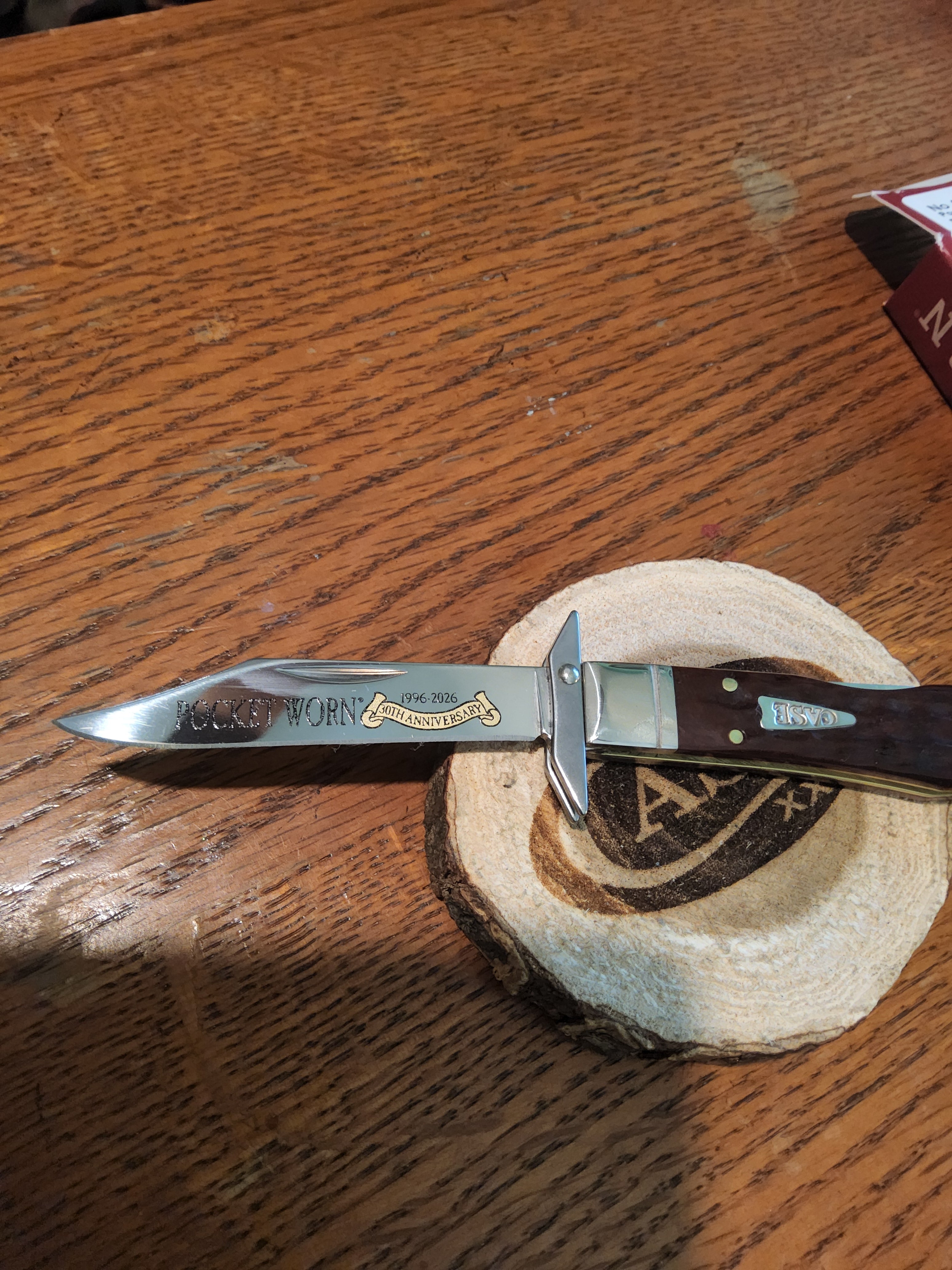 Case Cheetah Cub 55236 Pocket Worn Mahogany Bone Corn Cob Jig