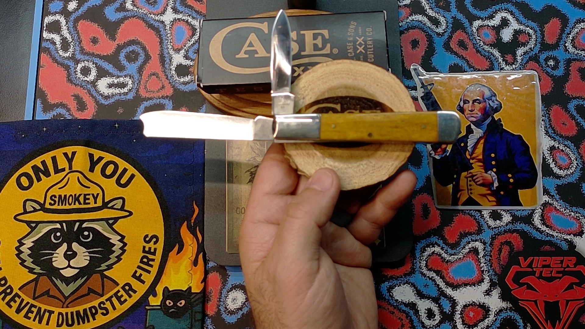 Case XX Smooth Antique Bone Razor Jack (61051 SS) - "Tested XX" Engraved Bolsters - NIB