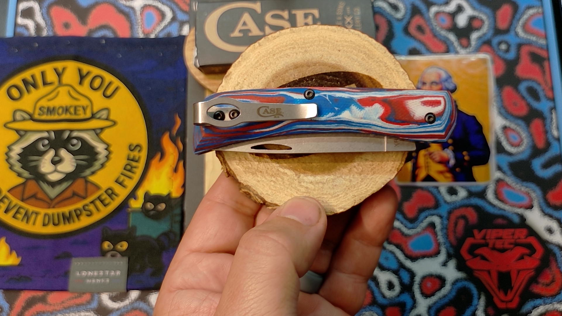 🟥⬜🟦 Case XX CA66386 Crossroads Sod Buster Jr S35VN - Red, White & Blue G-10 (NIB)