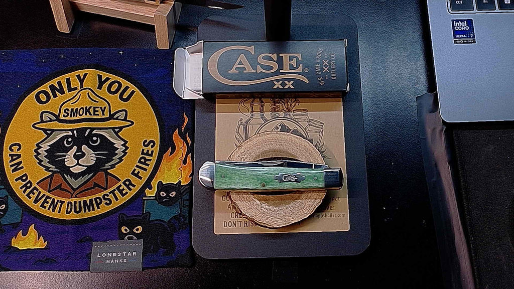 🦴 Case XX CA19940 Smooth Emerald Green Bone Traditional Trapper Folder (NIB)
