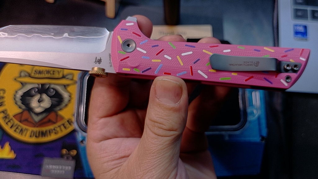 North Mountain Button Lock Folder - Donut Edition (NIB)
