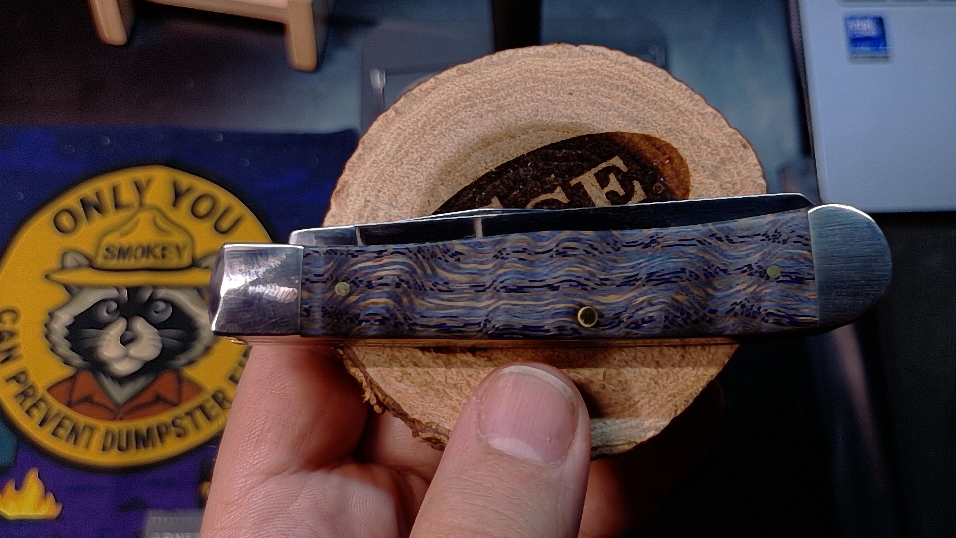 Case Smooth Black Curly Oak Trapper - Traditional Pocket Folder