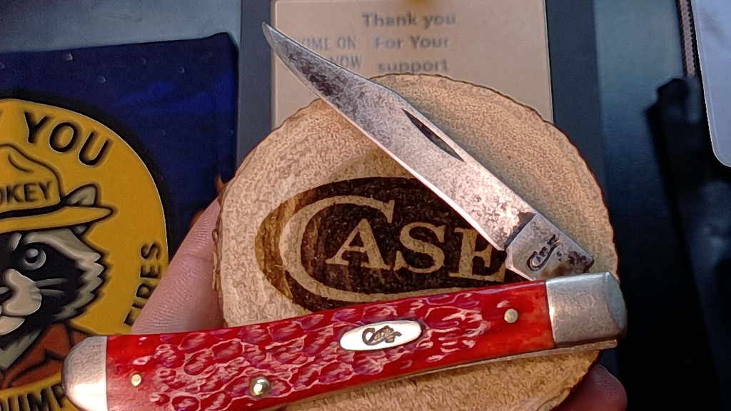 Case XX 2019 Slimline Trapper Dark Red Jigged Bone Pocket Tool 61048 CV