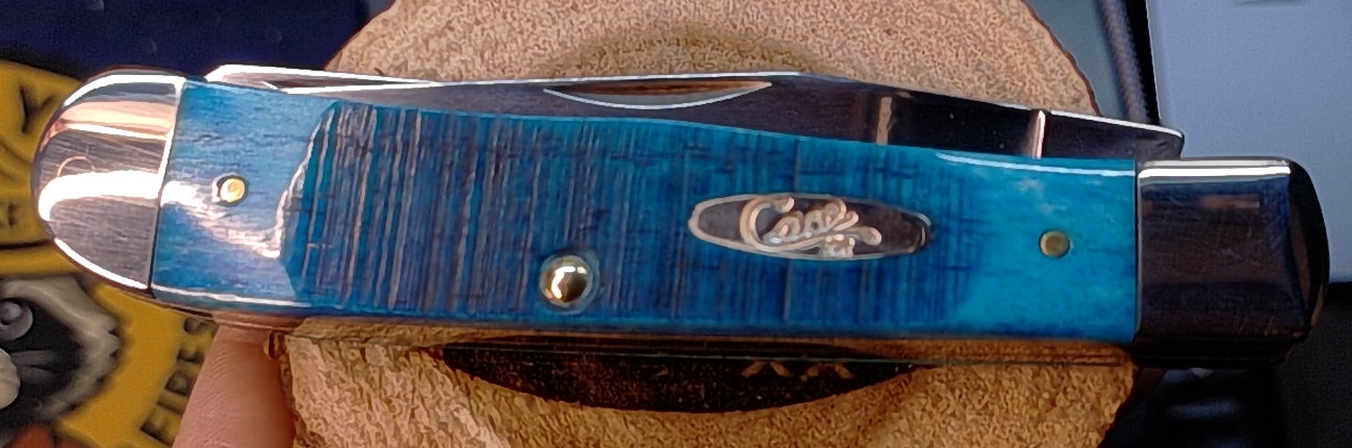 W.R. Case & Sons  25592 Caribbean Blue Bone Trapper Saw Cut