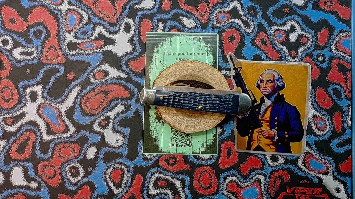 (2014)Case American Workman Trapper CA13000 Blue Jigged Carbon