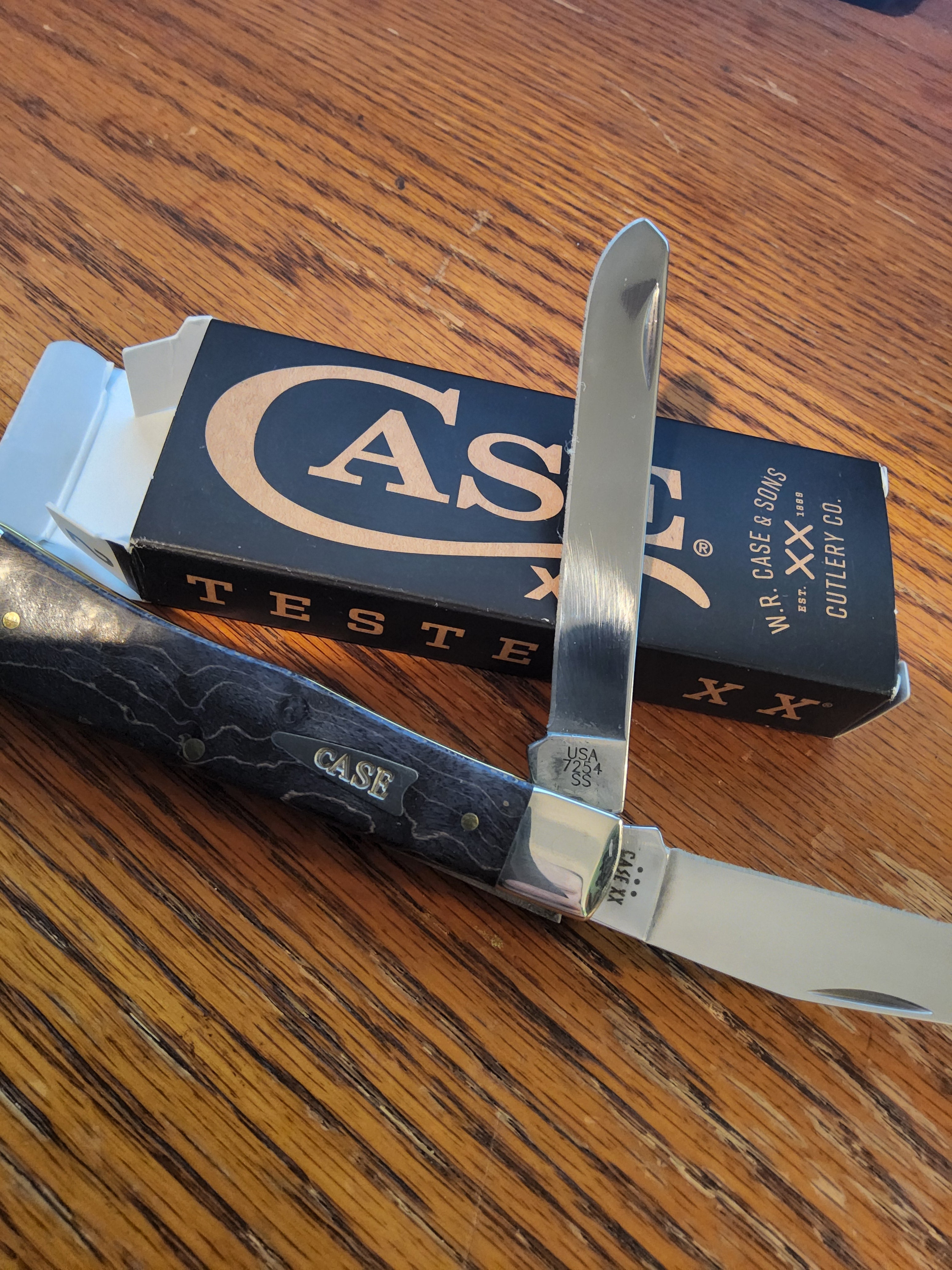 Case XX 11010 Gray Birdseye Maple Trapper (7254 SS) - Discontinued Collector’s Edition