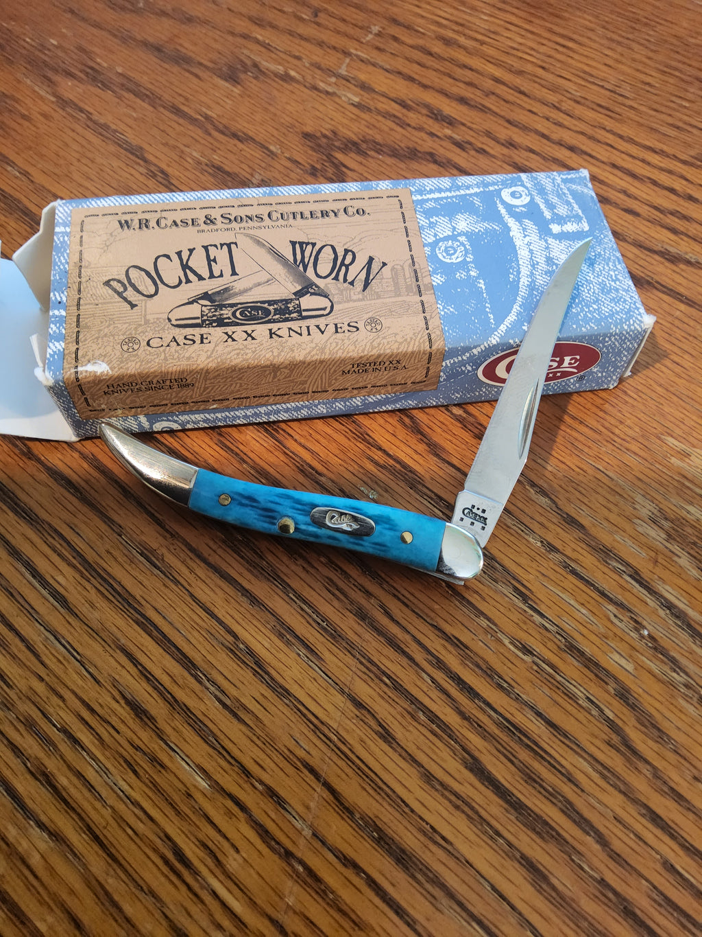 Case XX Pocket Worn® Caribbean Blue Bone Medium Texas Toothpick (05077) - NIB